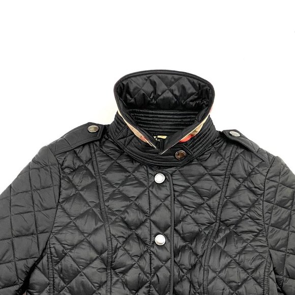 ❌SOLD❌Burberry Quilted Collared Jacket - Picture 3 of 6